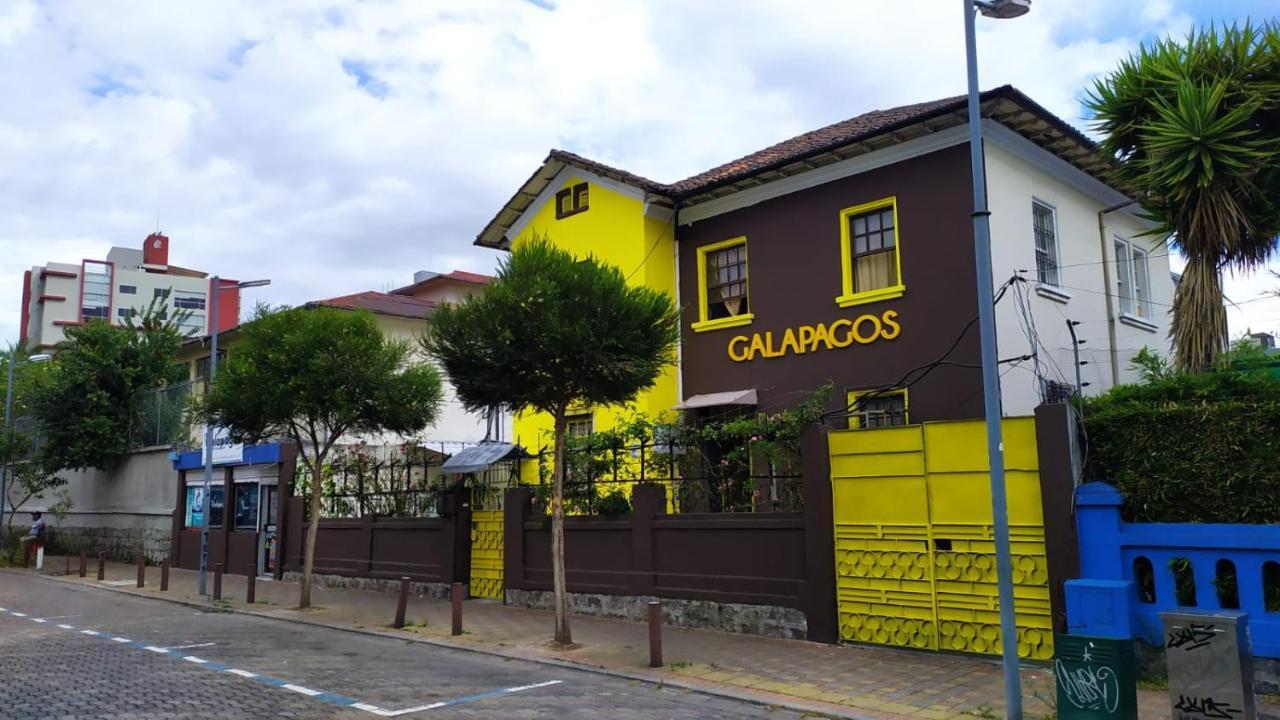 Galapagos Natural Life Hostel Quito Exterior foto